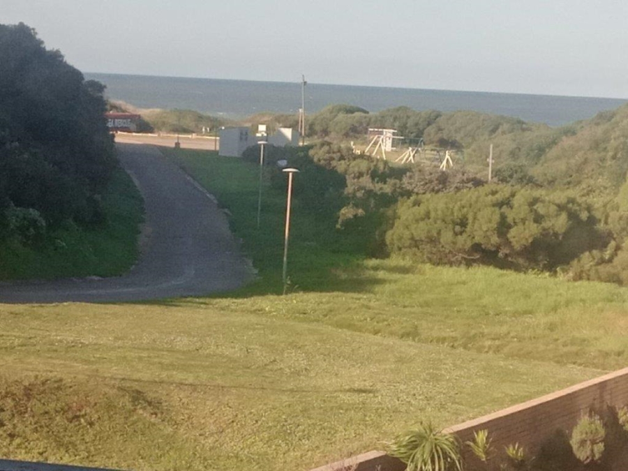 4 Bedroom Property for Sale in Paradise Beach Eastern Cape